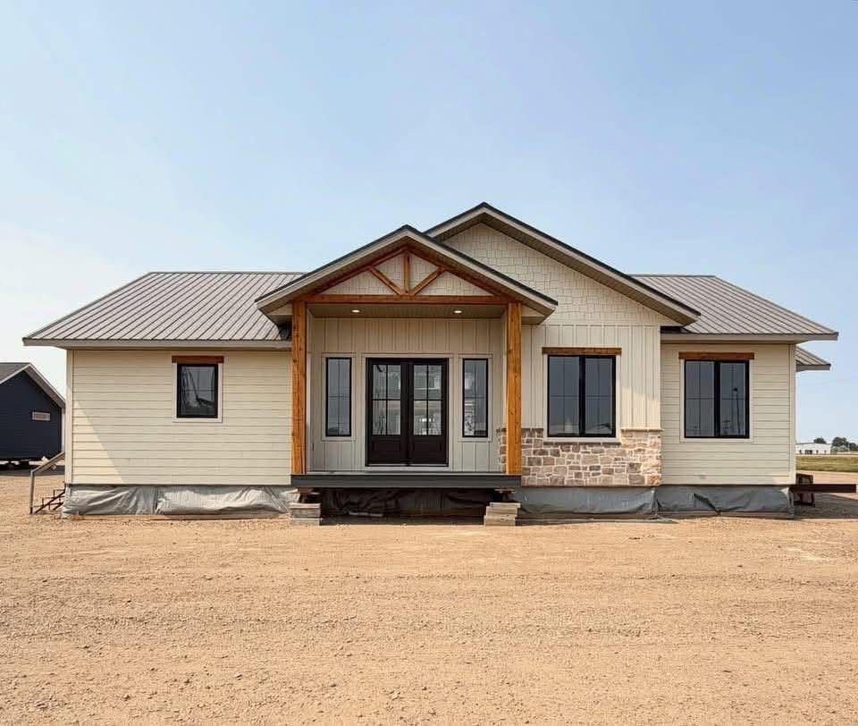 The Classic 3 Bed / 2 Bath Family Series! — The Classic 3 Bed / 2 Bath Family Series!